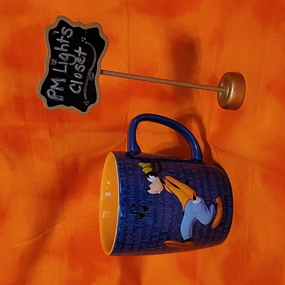 Disney Goofy Character Mug Blue Orange 3D Parks